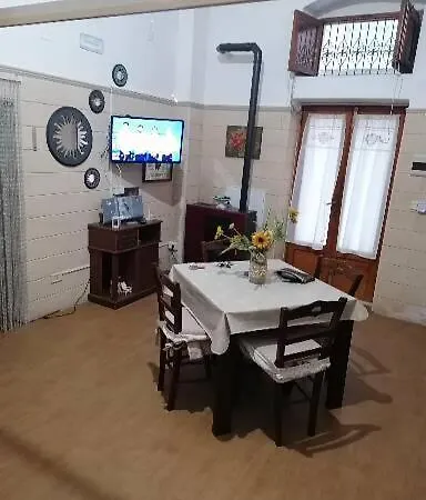 Casa Vacanze Storelli 아파트